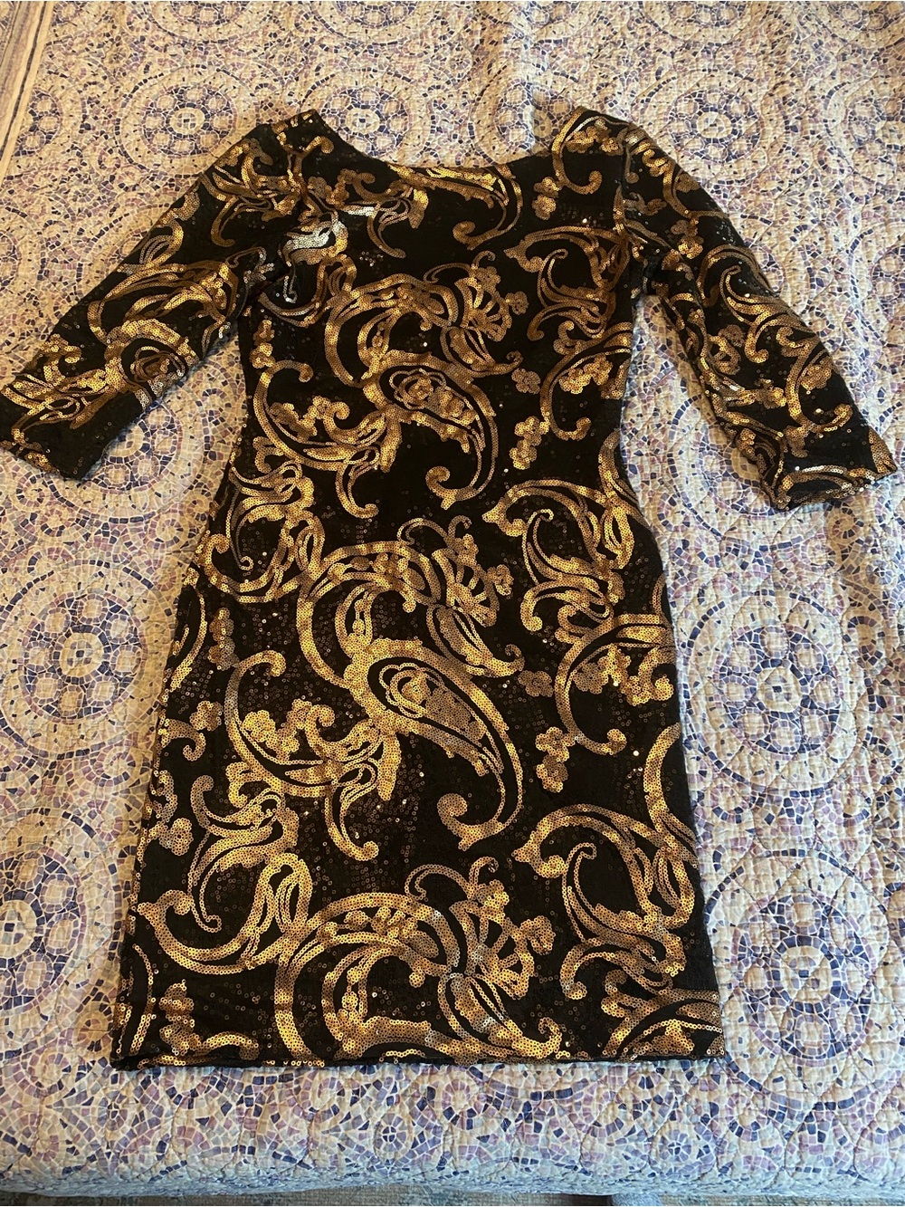 Le Chateau Paisley Sequin Bodycon Dress